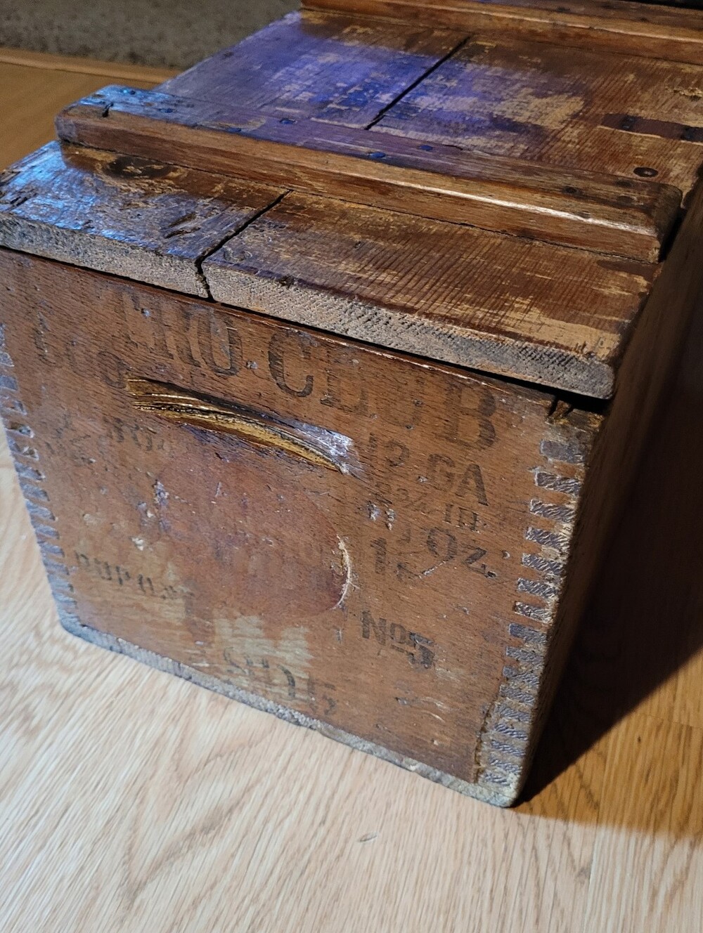 Vintage Wooden Crate - Picture 3 of 15